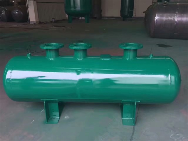 东安东安东安蒸汽分气缸